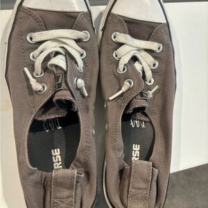 Converse Women’s Sneakers Size 9 Shoreline Slip On Gray White #1437